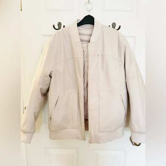 New Lululemon 5-in-1 Roam Far weatherproof reversible jacket sz 8