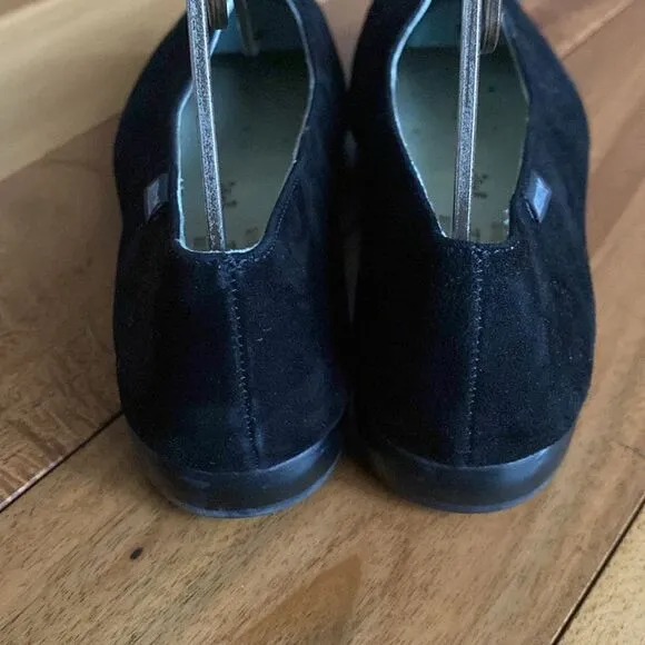 NEW Mephisto “Gazelle” flats