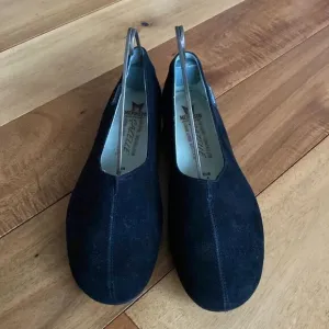 NEW Mephisto “Gazelle” flats