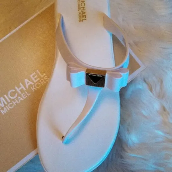 New Michael Kors Jelly Plate Optic White Thong Sandals Women US 9M