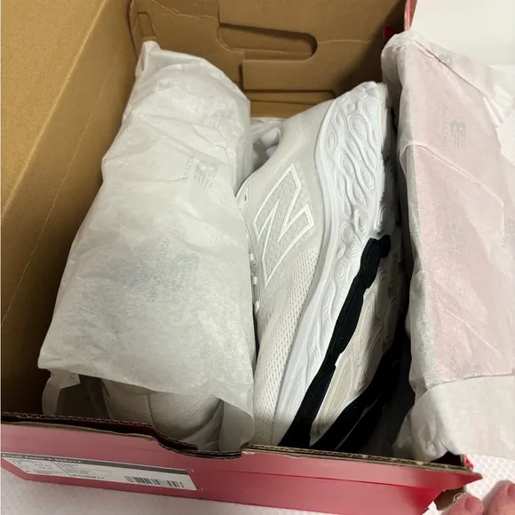 New New Balance Fresh Foam X 880v14 Women’s Size: 11