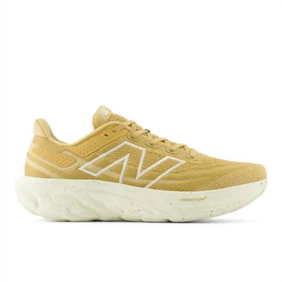 NEW NEW BALANCE men's 1080 v13 running sneakers in dolce with angora and gold
