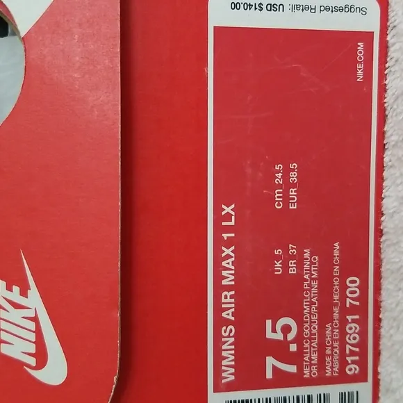 New Nike Air Max 1 LX Sneakers
