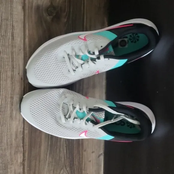 New Nike Star Runner 3 SE Gray Black Mint Sneakers