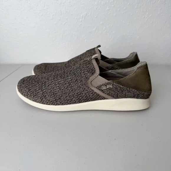 NEW Olukai Alpha slip on brown convertible sneakers 9.5