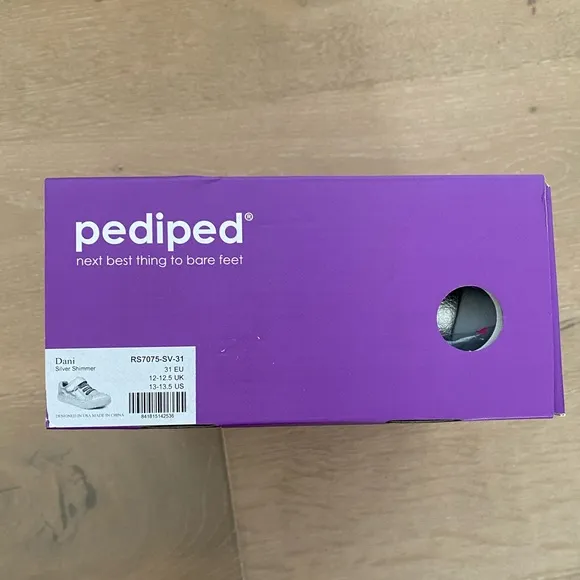 NEW pediped Dani silver sneakers