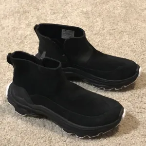 New Sorel Kinetic Breakthru Acadia waterproof Boots - black &amp; white - sz 9