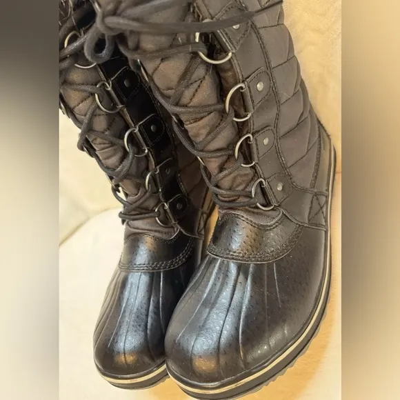 NEW Sorel Women's Tofino II Faux Fur Lined Waterproof Winter Boots Size 10