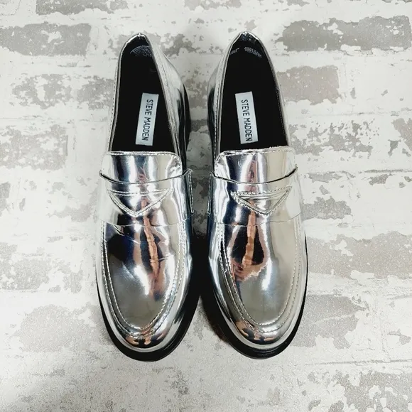 New Steve Madden Leedan Loafer Silver Metallic Slip On Loafers D758