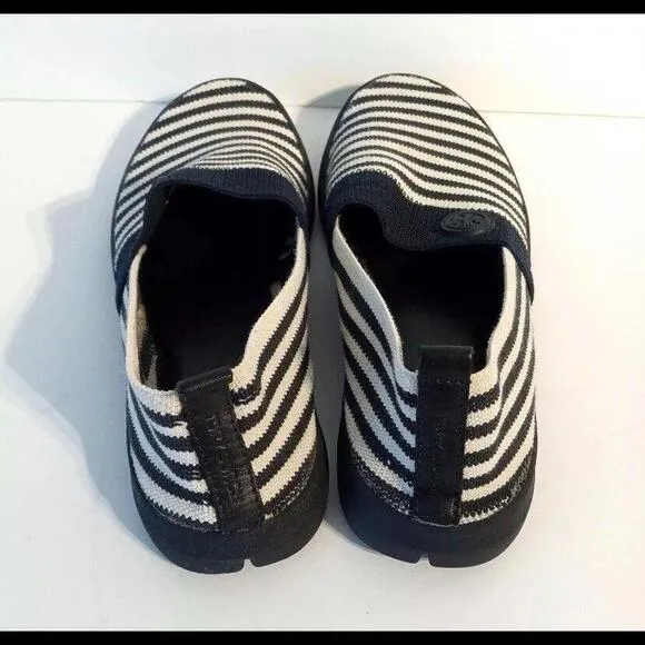 NEW Tory Burch Women's Reva Flat 5.5 Travel Shoe Navy Blue White Striped Comfort