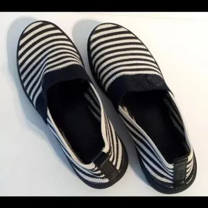 NEW Tory Burch Women's Reva Flat 5.5 Travel Shoe Navy Blue White Striped Comfort