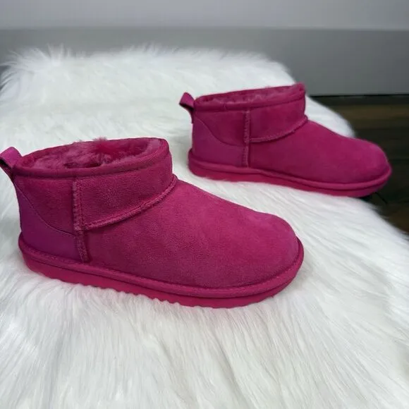 NEW UGG Big Kids Girls Size 5 Pink Classic Ultra Mini Ankle Bootie‎ Boots