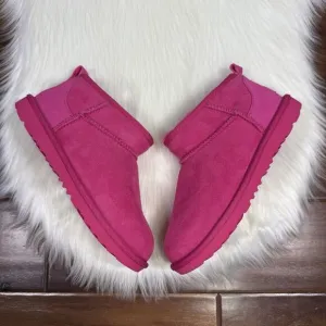 NEW UGG Big Kids Girls Size 5 Pink Classic Ultra Mini Ankle Bootie‎ Boots
