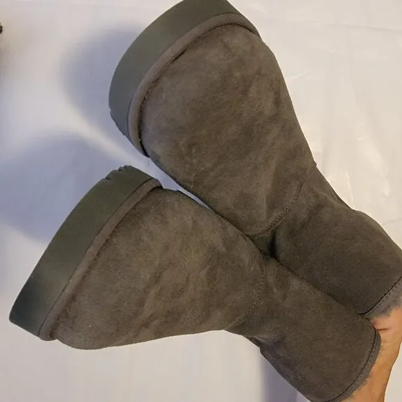 NEW UGG Cory II Classic Boots Womens 12 Genuine Shearling Cozy Warm Winter