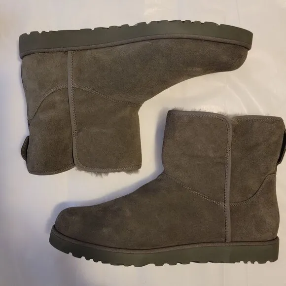 NEW UGG Cory II Classic Boots Womens 12 Genuine Shearling Cozy Warm Winter