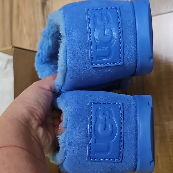 New UGG Pumped Slide Clogs, Big Sky