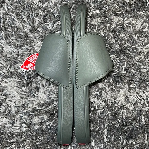 New VANS Range Slides (Slide-On) in Grape Leaf (Military, Army Green)