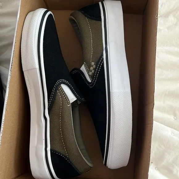 NEW Vans Skate Slip On Black Olive Sneakers Men’s Size 6.5