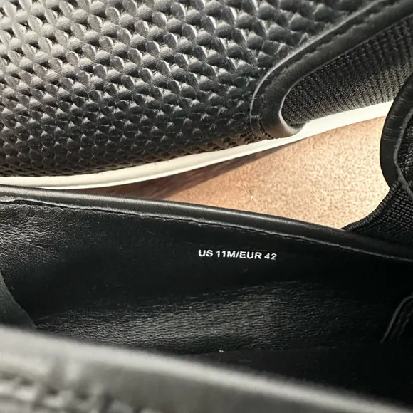 NEW Vince Blair Black Perforated Leather Slip Ons Size 11