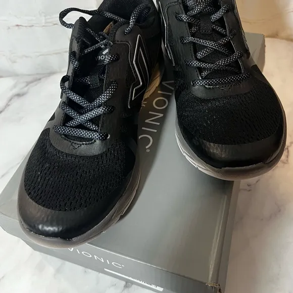 New Vionic 335miles Black Sneakers