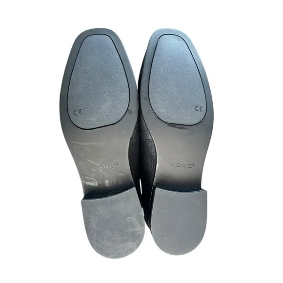 New! Vionic Sellah Leather Loafers