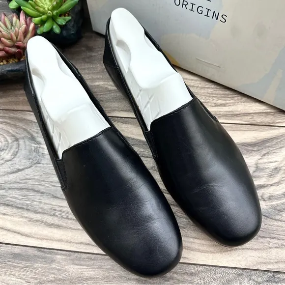NIB Earth Origins Ryanne 8W WIDE Black Leather Comfort Loafer Casual Flats