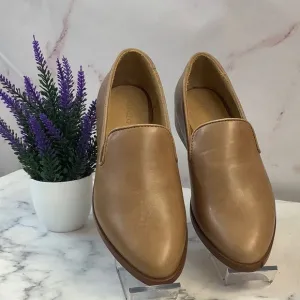 NIB Nisolo Everyday Slip-On Loafer in Almond Size 5
