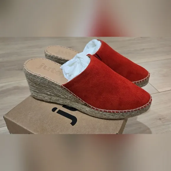 NIB Red Jutelia Open Back Wedge Espadrilles