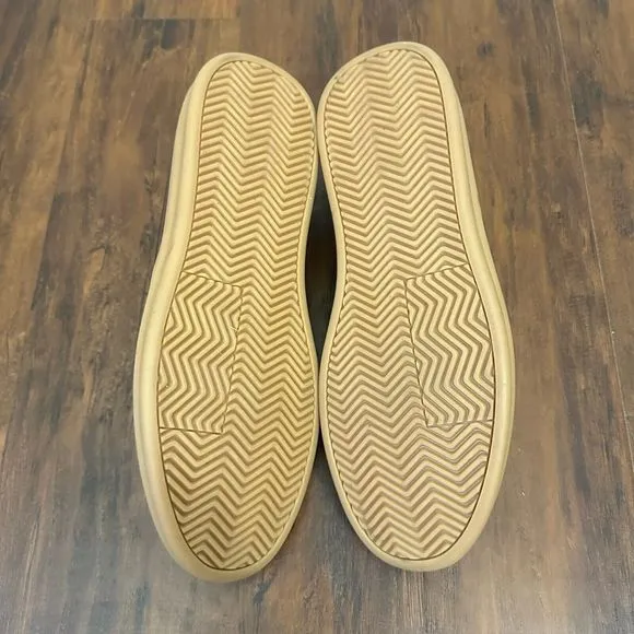 NIB STACY ADAM Delmar Slip On Fashion Sneakers in Chocolate