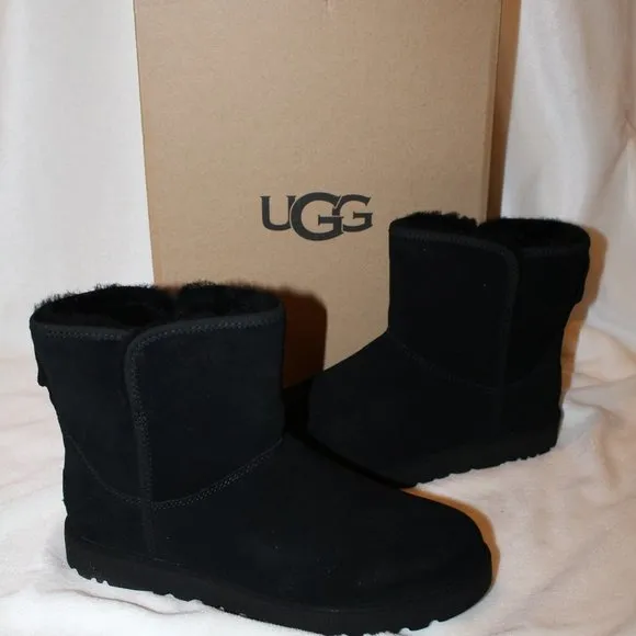 NIB UGG MINI SUEDE SHEARLING LINED‎ ANKLE BOOTIES BOOTS BLACK