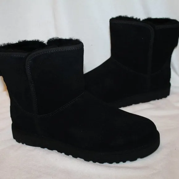 NIB UGG MINI SUEDE SHEARLING LINED‎ ANKLE BOOTIES BOOTS BLACK