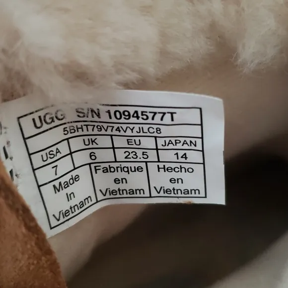 NIB!!! UGG NESSA BOOT