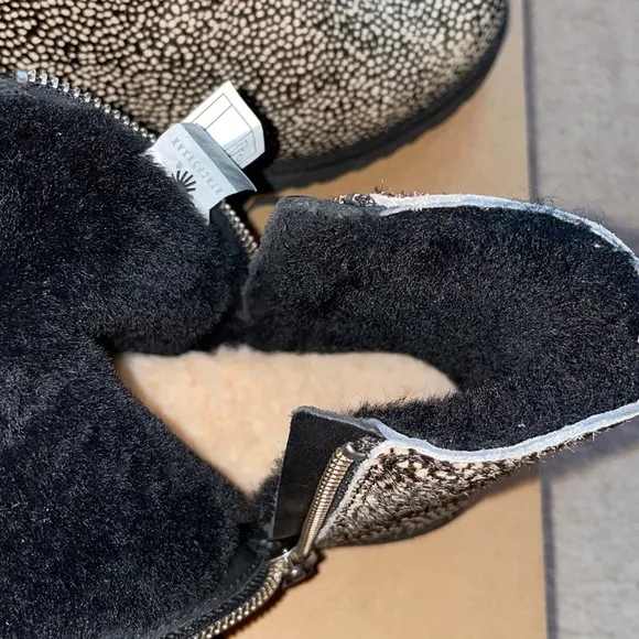 NIB - UGG Shala Exotic Boots