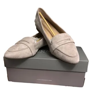 NIB VIONIC Light Grey Savannah Suede Almond Toe Loafers Size 10 Wide Width NEW