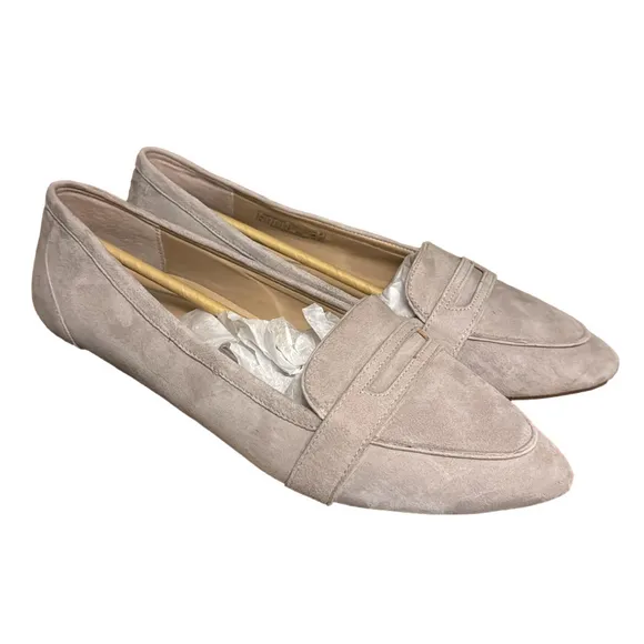 NIB VIONIC Light Grey Savannah Suede Almond Toe Loafers Size 10 Wide Width NEW
