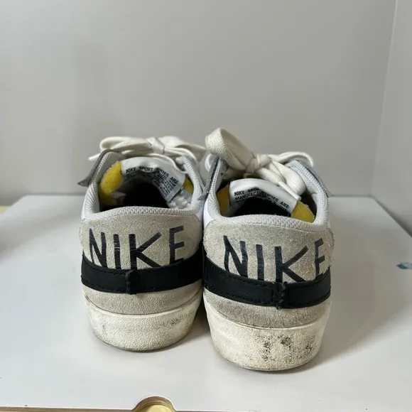 Nike 10.5 Low 77’ Classic Blazer White Black Sneakers