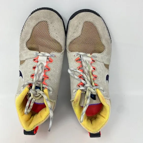 Nike ACG Dog Mountain Kid's Sneakers Size  4