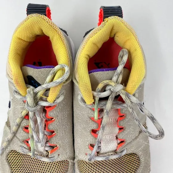 Nike ACG Dog Mountain Kid's Sneakers Size  4