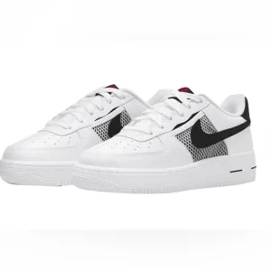 Nike Air Force 1 low top mesh pocket sneakers big kid 7 = women size 8-8.5