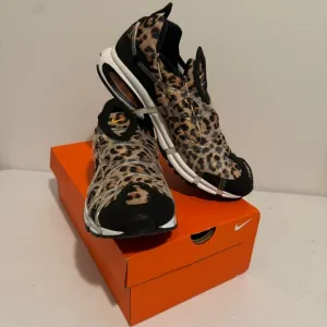 Nike Air Kukini  Leopard Slip-On DJ6418 001 Men's US Size 11 Sneakers