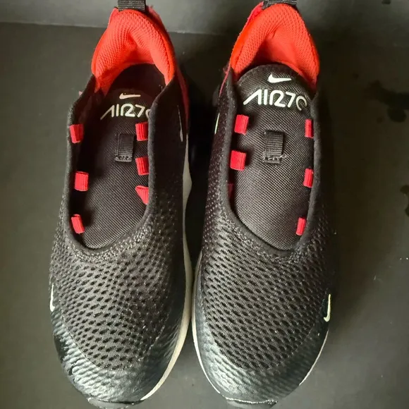 Nike Air Max 270 Black/White/University Red