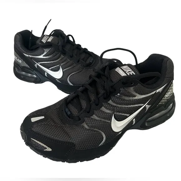 Nike Air Max Torch 4 men’s size 9.5 black and gray mesh athletic sneakers