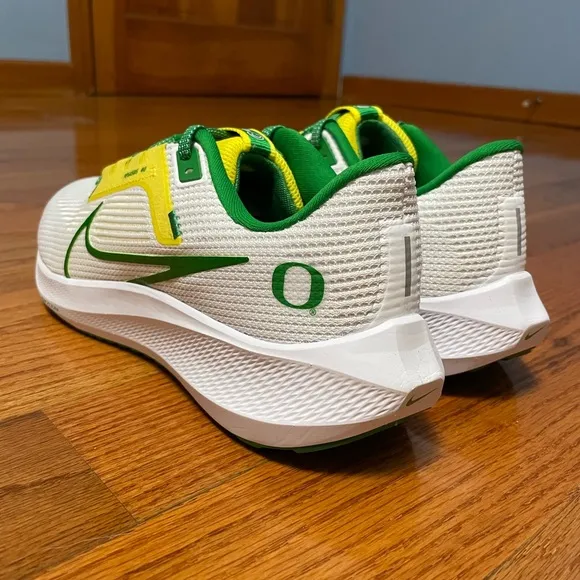 Nike Air Pegasus 40 Oregon Ducks Green White Yellow DZ5979-100 Men's Size 10