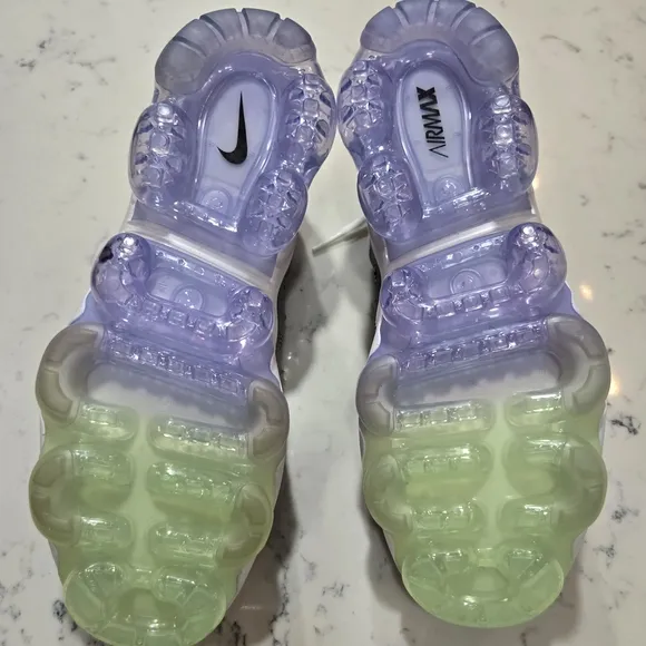 Nike Air VaporMax Plus Men's  Grid Print 924453-105 New No Box