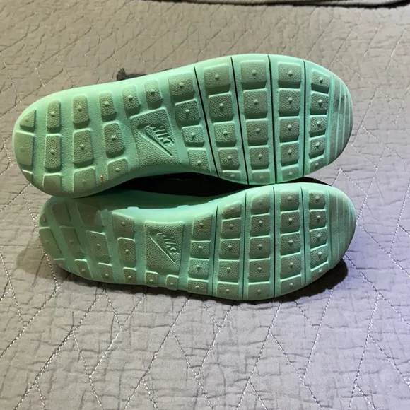 Nike Brand. EUC!