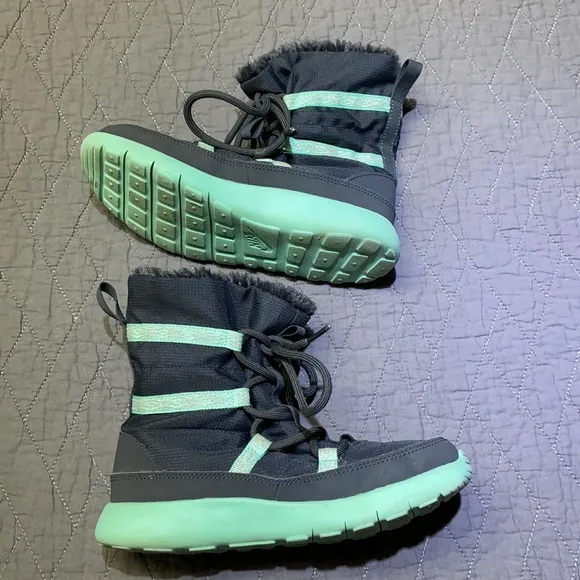 Nike Brand. EUC!