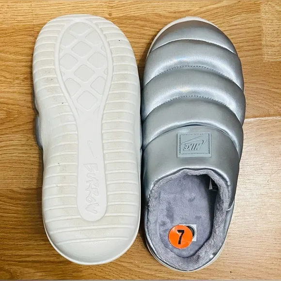 Nike Burrow SE Slides Slippers Silver Light Puffer FZ7940 001 Women's Size 7 New