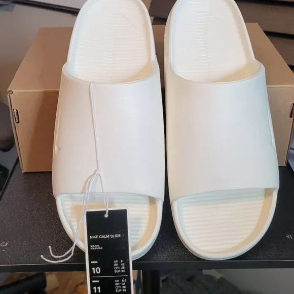 Nike Calm Unisex Slides SAIL/ White Slides New In Box SIZE 7