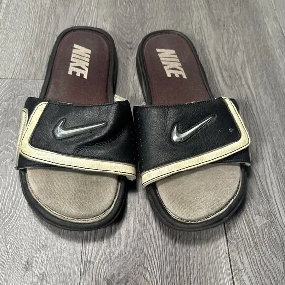 Nike comfort slides black silver 415205–010 size 9 Men’s Chrome Swoosh Foam