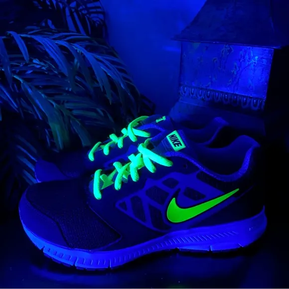 Nike Downshifter 6 Youth Black / Neon Green Sneakers